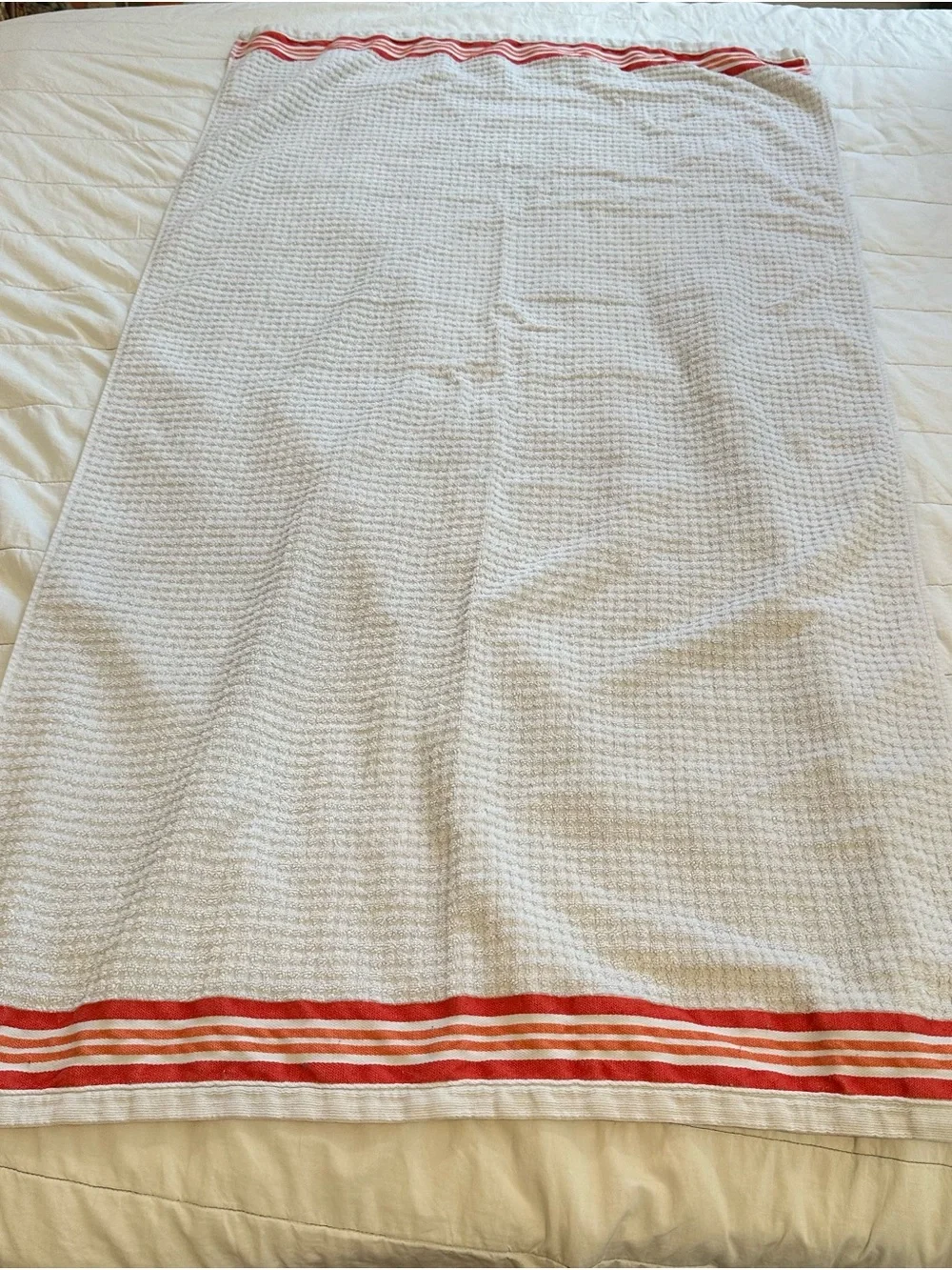JCP Home Bath Towels (2013) Set of 2 Red Orange Stripe 100% Cotton Retro 27x52
